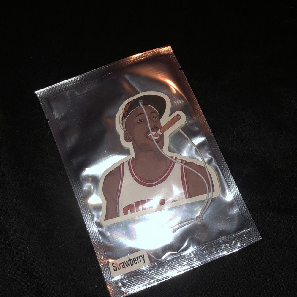 Micheal Jordan Strawberry Car Freshener - Picture 3 of 4